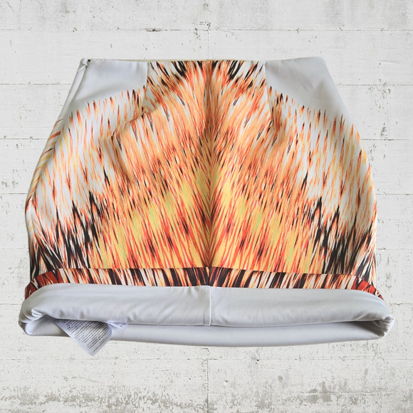 Guess White Orange Fiery Abstract Pencil Straight Mid Rise Skirt Size Medium - Picture 7 of 8